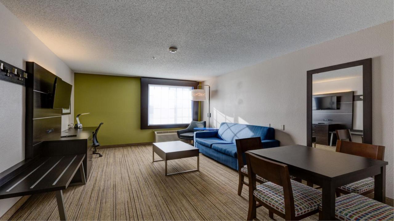 Holiday Inn Express & Suites Ashtabula-Geneva By Ihg Austinburg Exterior photo