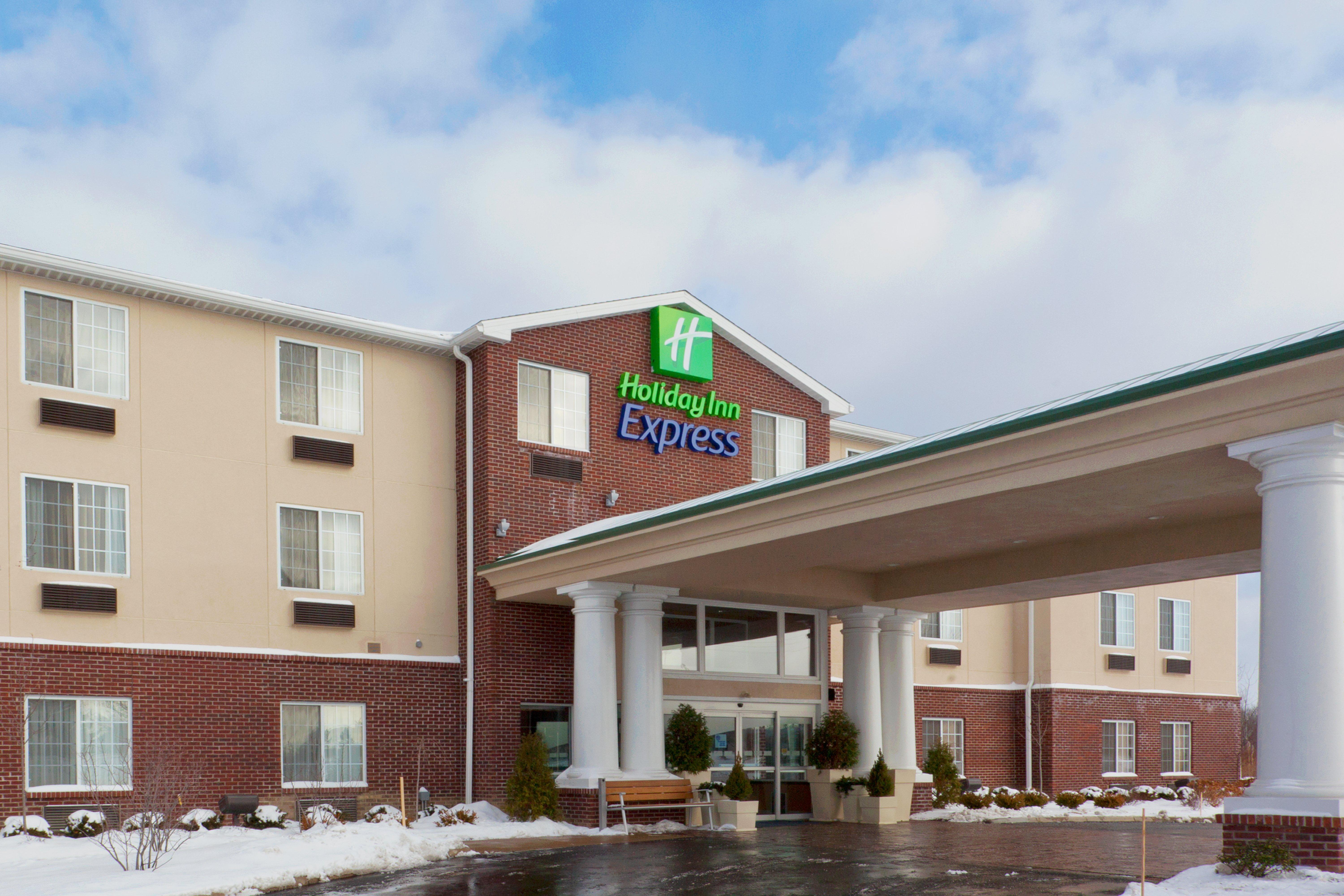 Holiday Inn Express & Suites Ashtabula-Geneva By Ihg Austinburg Exterior photo