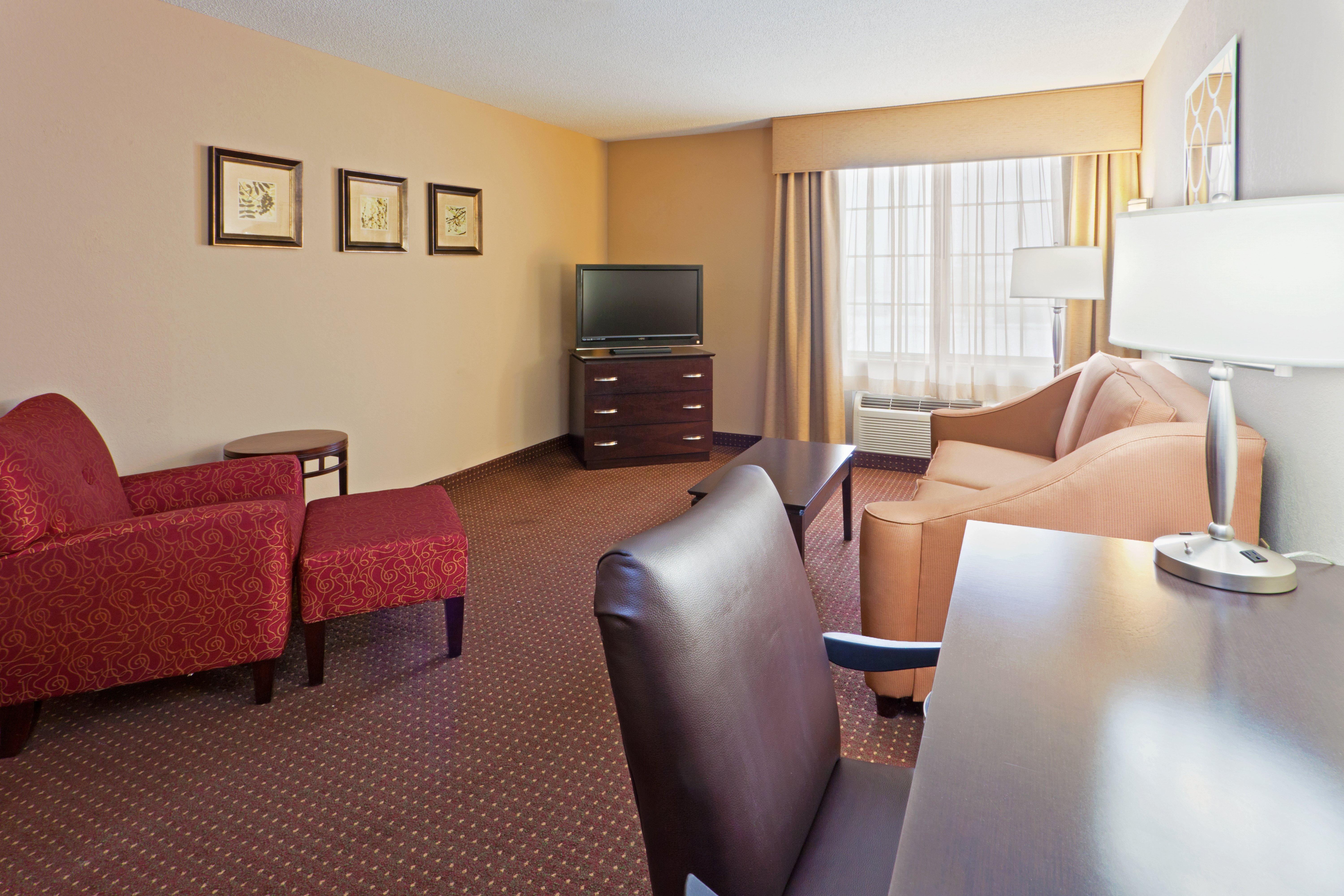 Holiday Inn Express & Suites Ashtabula-Geneva By Ihg Austinburg Exterior photo